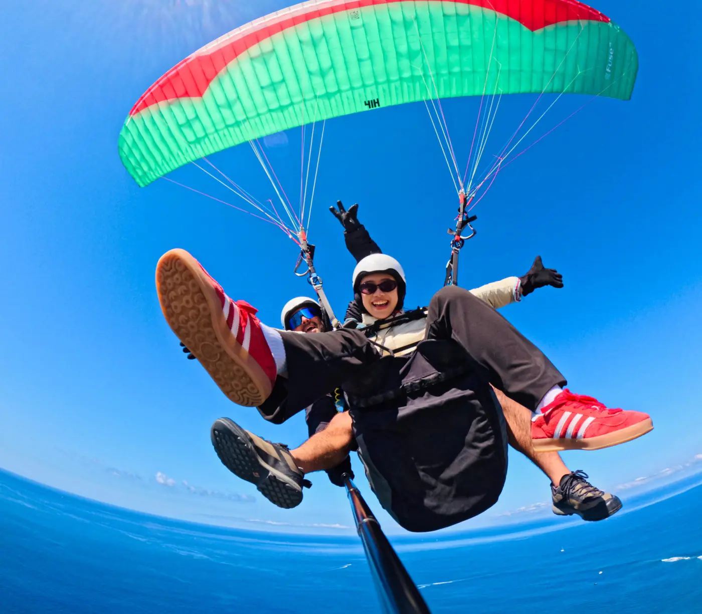 Despegue en parapente biplaza en el sur de Tenerife